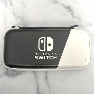PDP Travel Case for Nintendo Switch in Black & White NEW